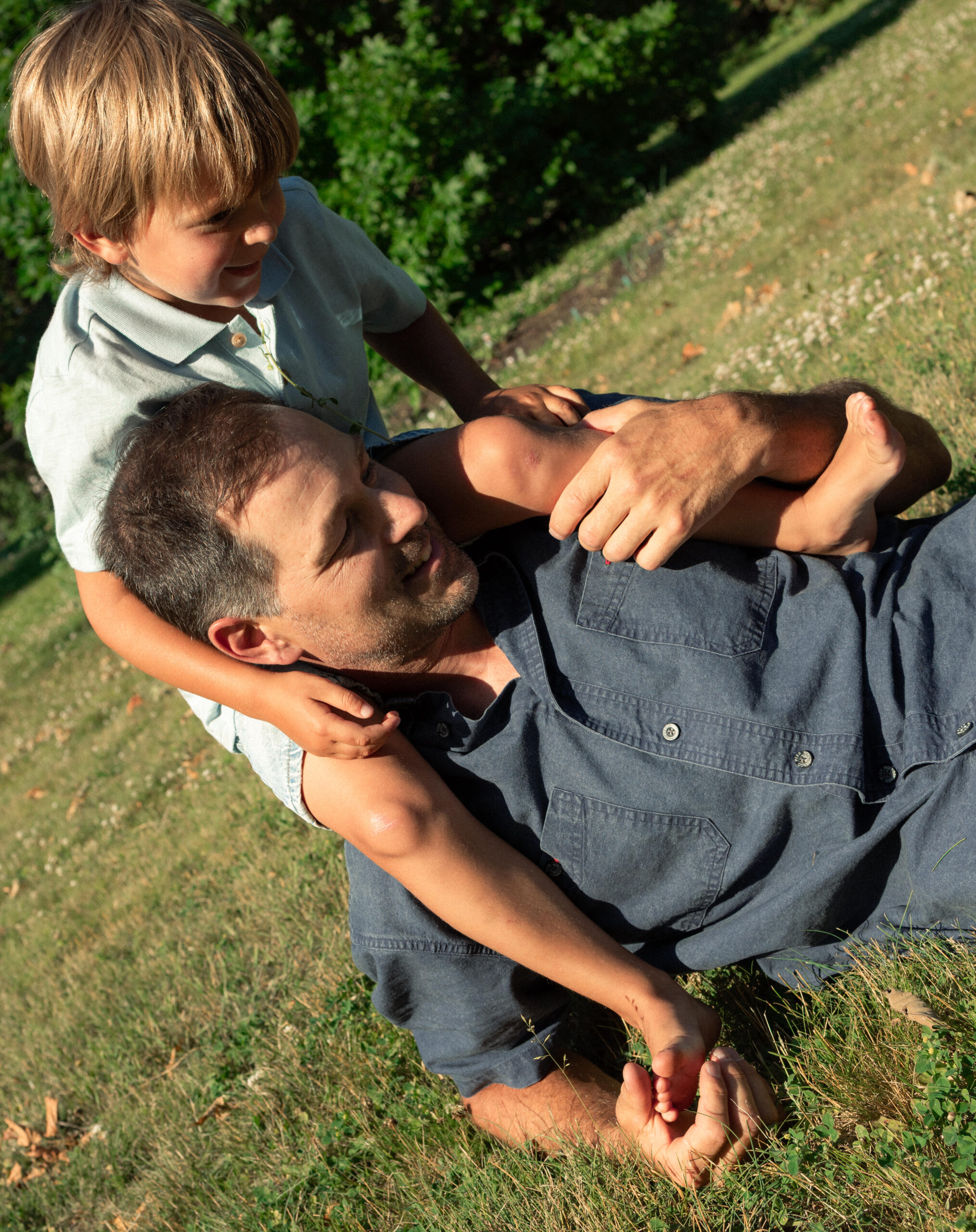 dad and son during family session